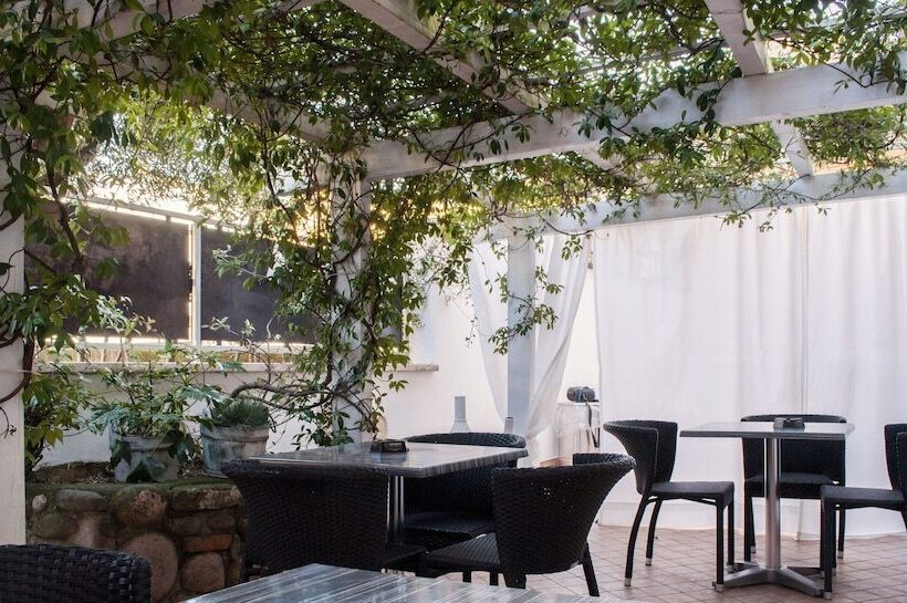 בית מלון כפרי Corte Malaspina