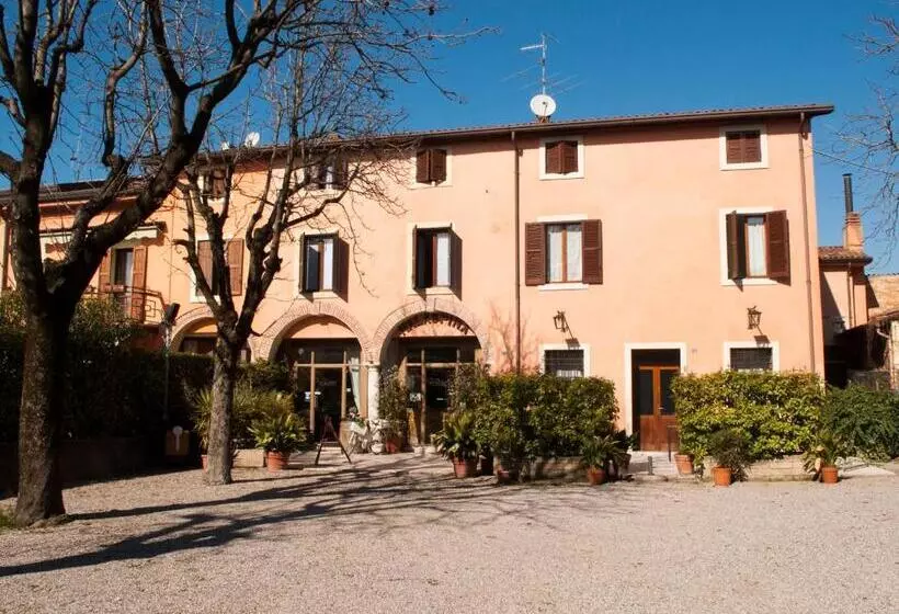 هتل Corte Malaspina