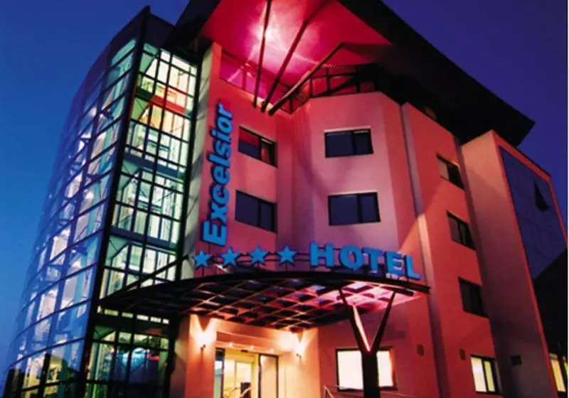 Excelsior By Timhotels