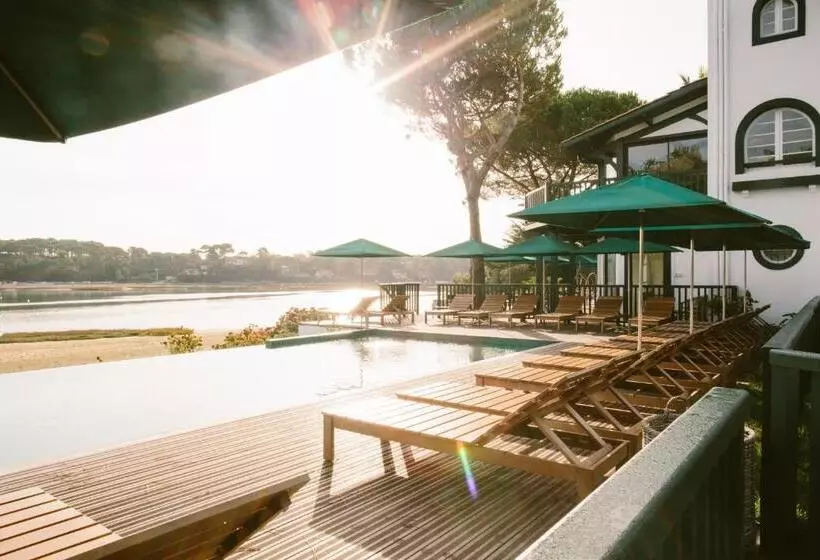 ホテル Hôtel Les Hortensias Du Lac