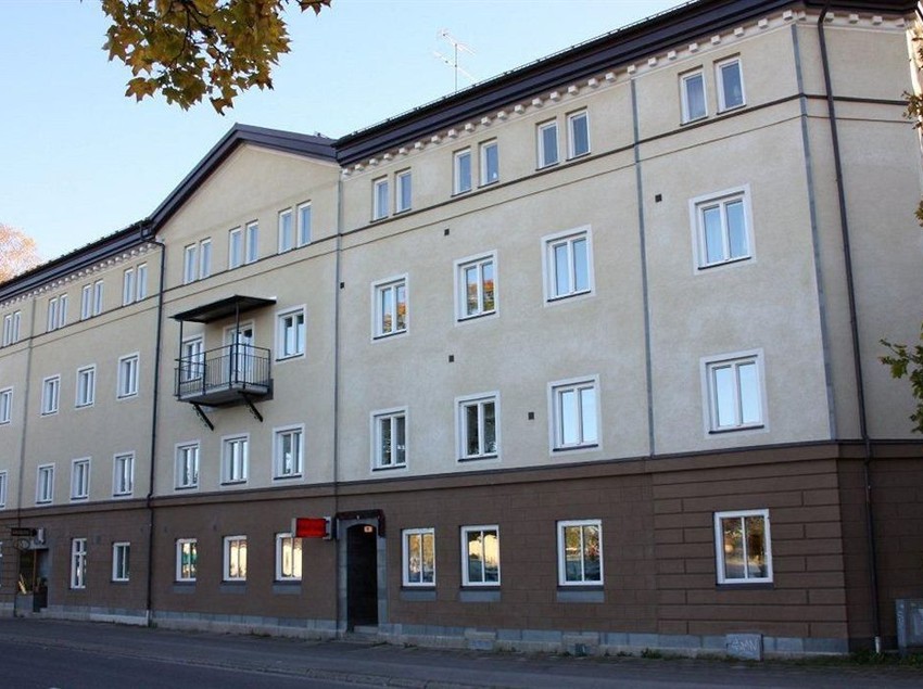 Otel L Silver