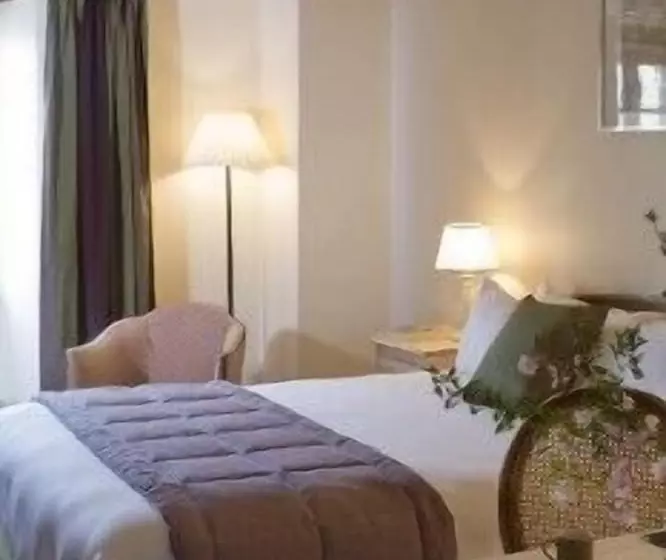 ホテル Le Manoir Du Rodoir