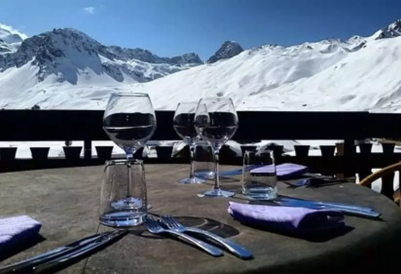 هتل Les Campanules By Les Etincelles