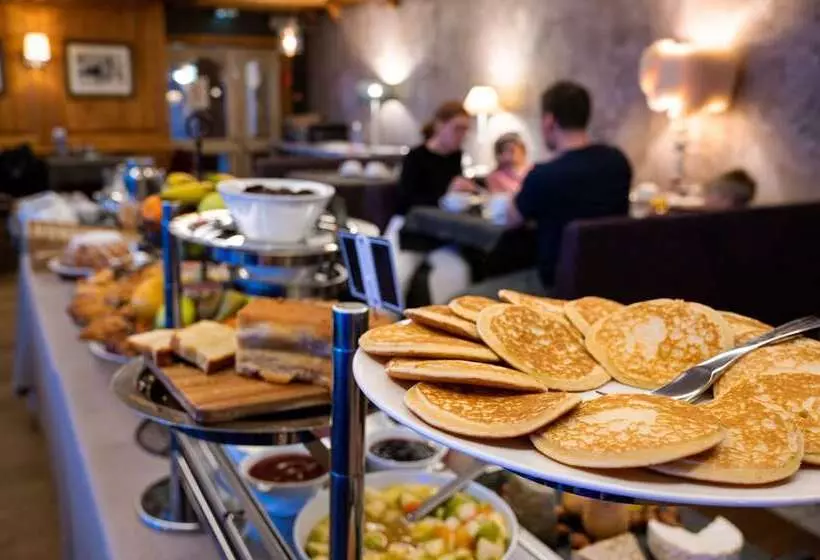 هتل Les Campanules By Les Etincelles