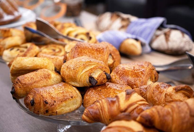 هتل Les Campanules By Les Etincelles