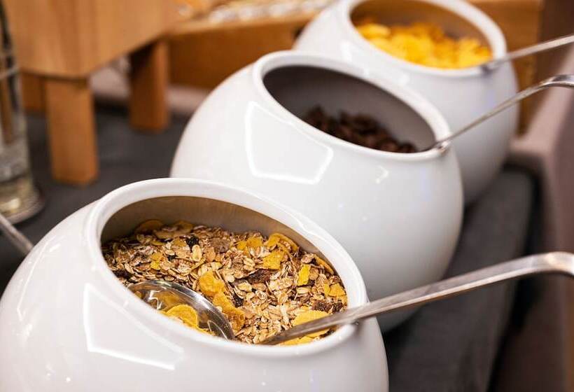 هتل Les Campanules By Les Etincelles