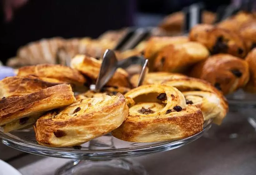 هتل Les Campanules By Les Etincelles