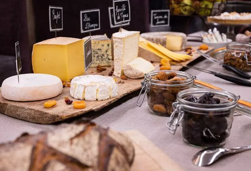 هتل Les Campanules By Les Etincelles