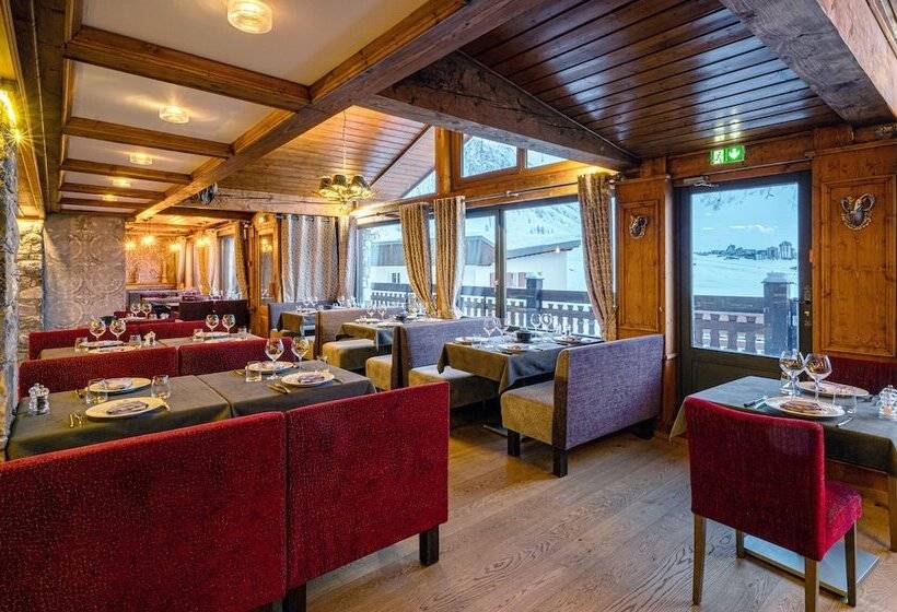 هتل Les Campanules By Les Etincelles