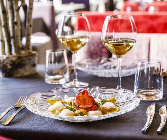 هتل Les Campanules By Les Etincelles