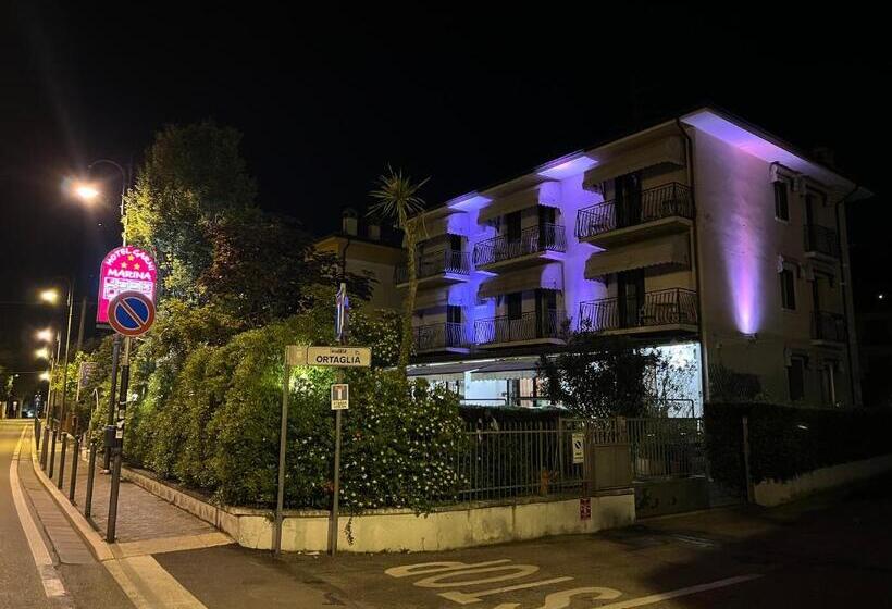 בית מלון כפרי Marina