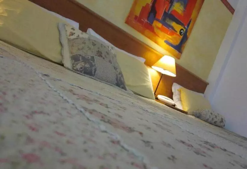 בית מלון כפרי Marina