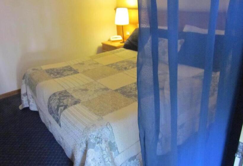 בית מלון כפרי Marina