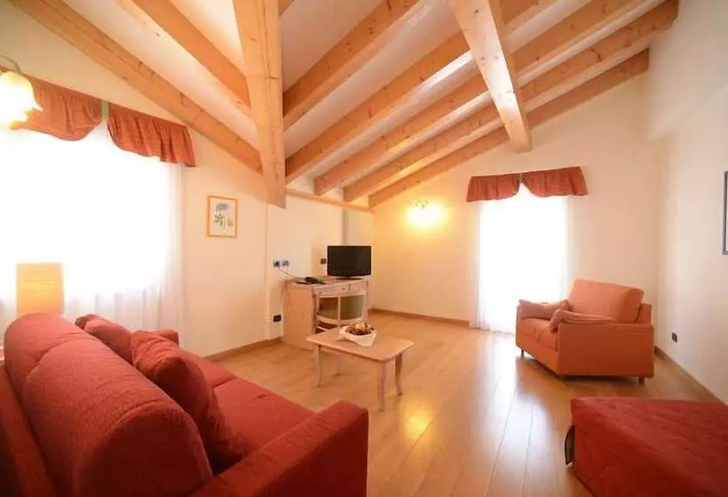 Отель Paganella Gourmet & Relax