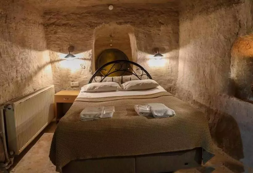 Hotelli Peri Cave
