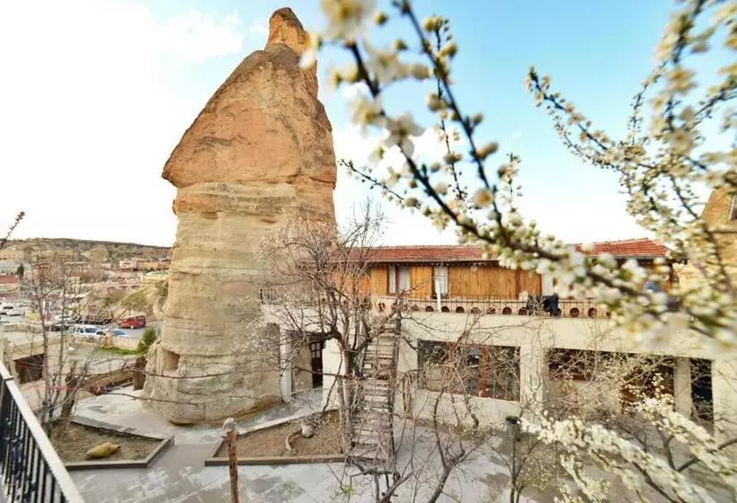 Hotelli Peri Cave