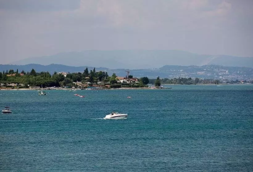 בית מלון כפרי Ristorante Al Fiore