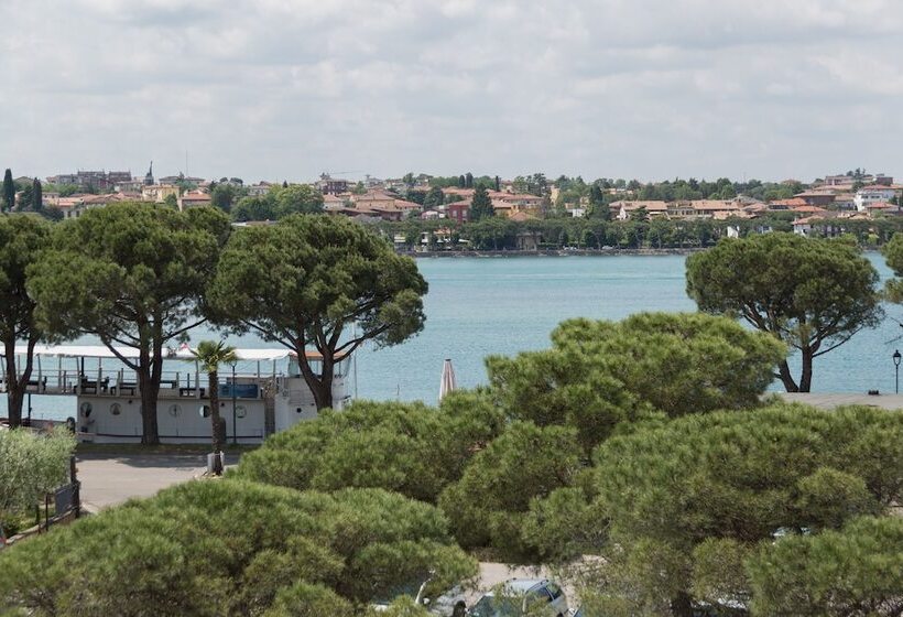 فندق Ristorante Al Fiore