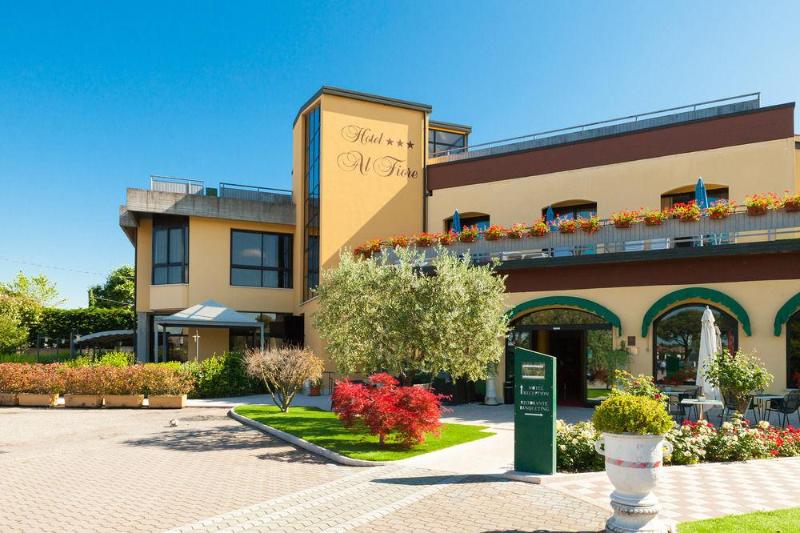 فندق Ristorante Al Fiore