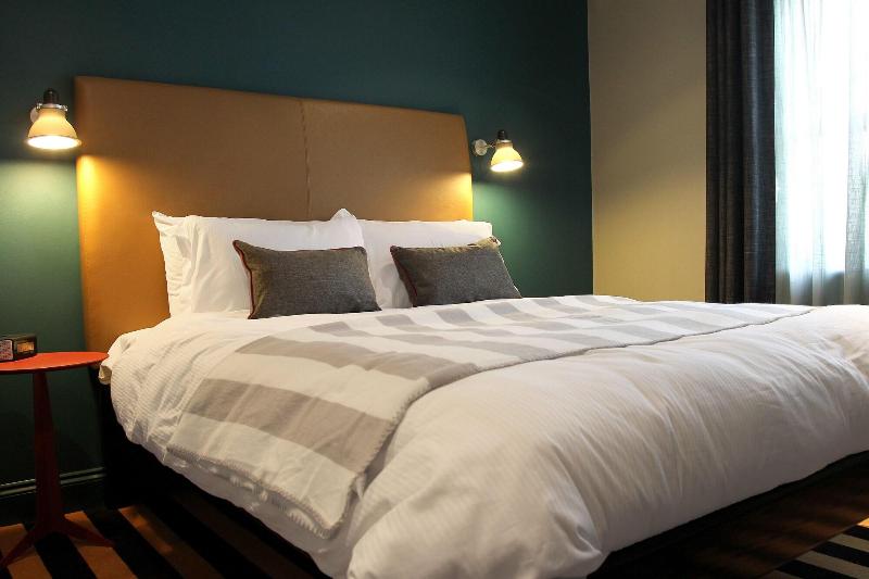 ホテル The Penny Farthing