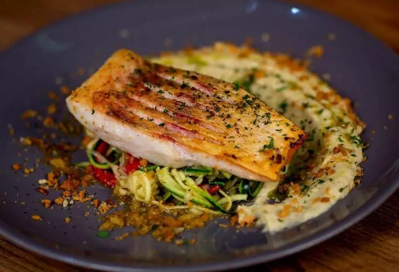 هتل Vineyard Inn   Szőlőskert