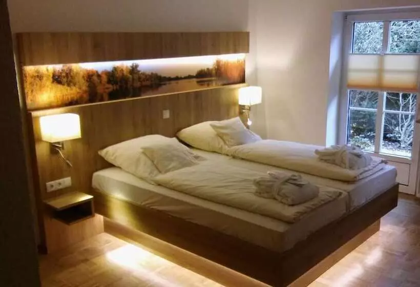 Отель Weisser Hof