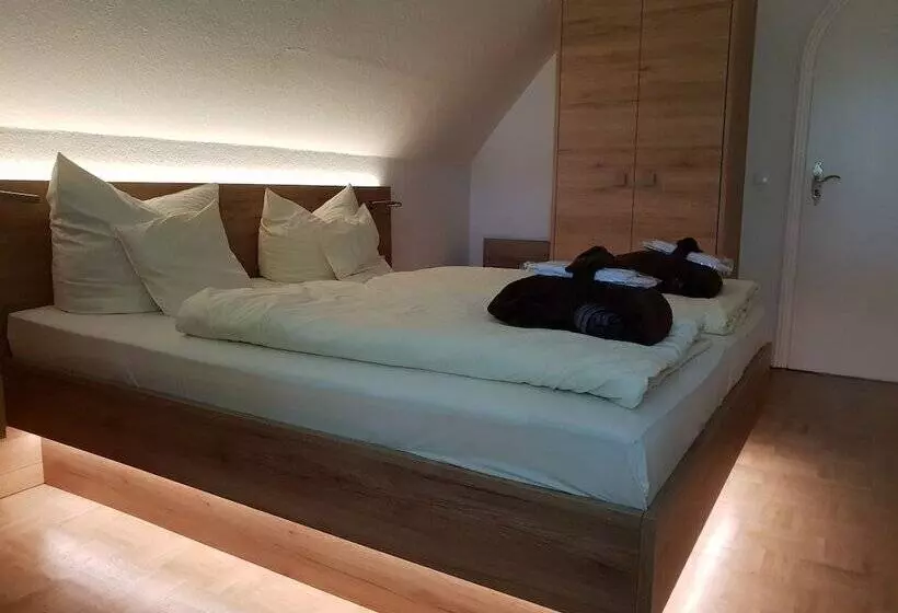 Отель Weisser Hof