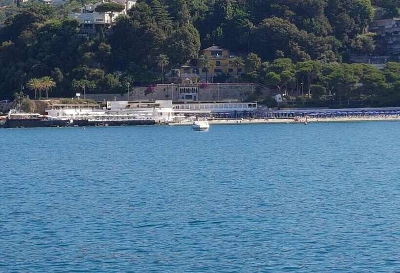 Piccolo Hotel Del Lido