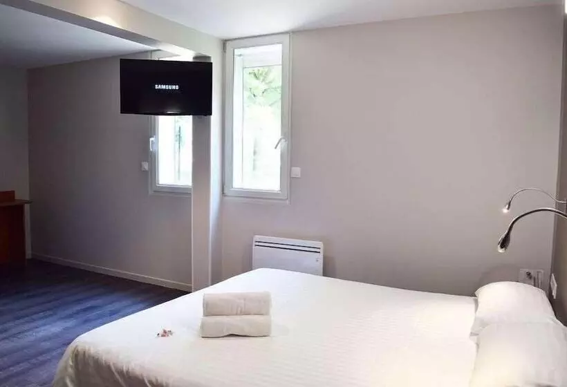 Brit Hotel Reims La Pompelle