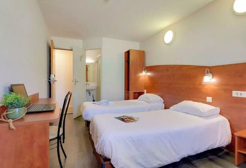 Brit Hotel Reims La Pompelle