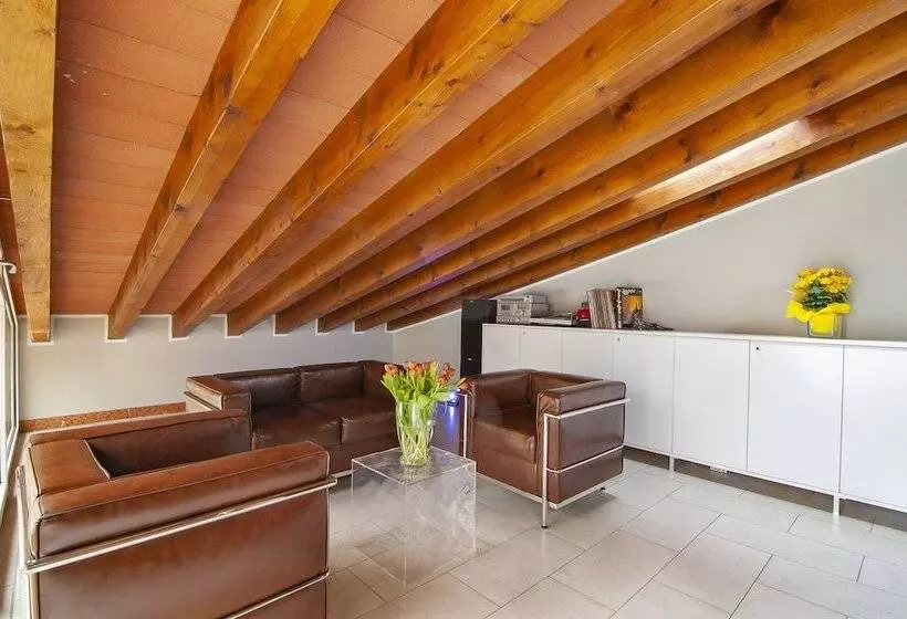 Hotelli Fontana Verona