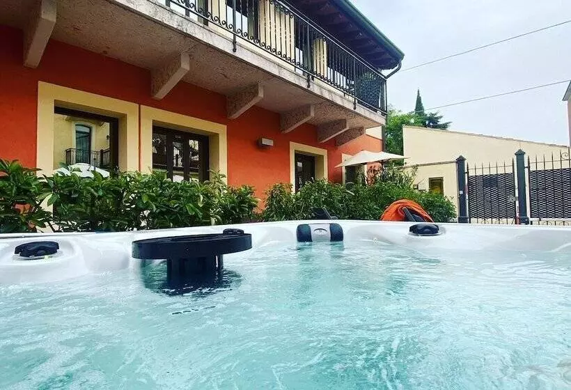 Hotelli Fontana Verona