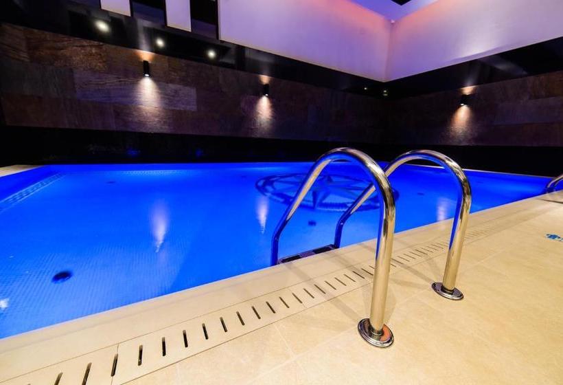 Arena Hotel Spa & Wellness