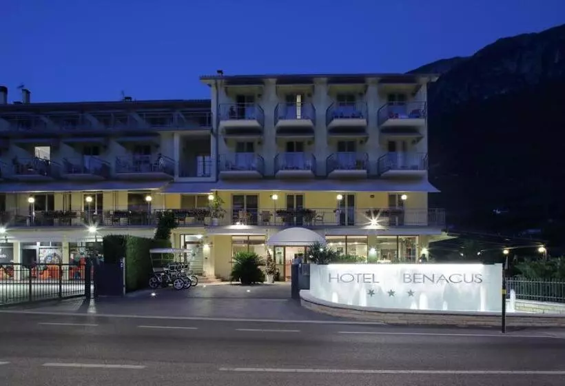 Eco Hotel Benacus