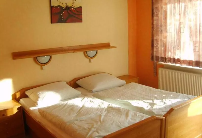 فندق Garni Hof Von Hannover