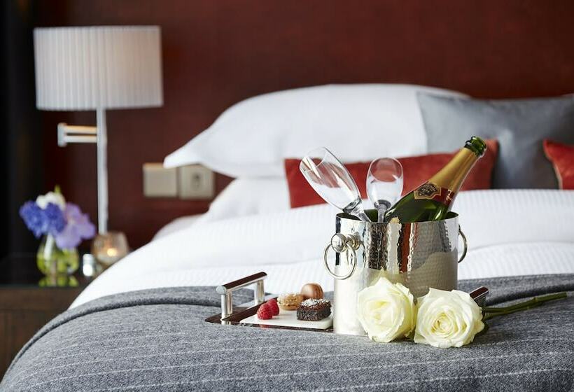 Отель Ice House