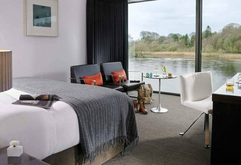 Отель Ice House