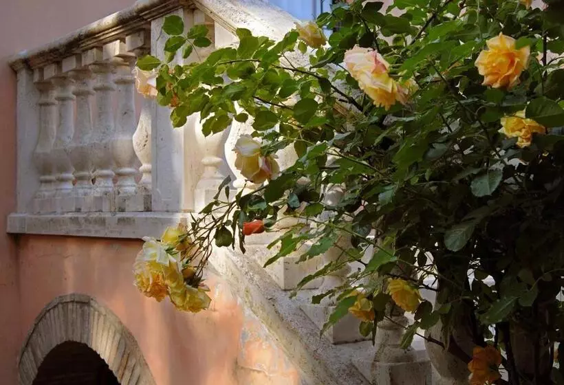 ホテル Il Rondò Boutique