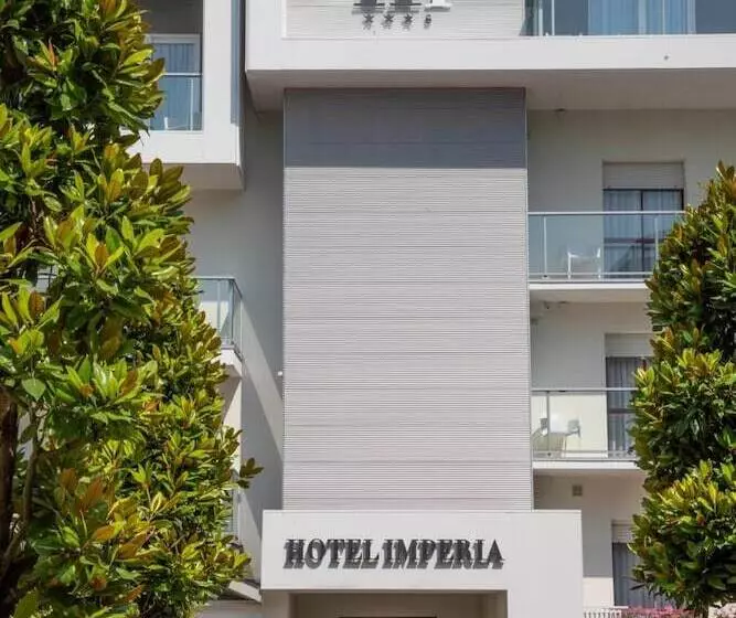 فندق Imperia