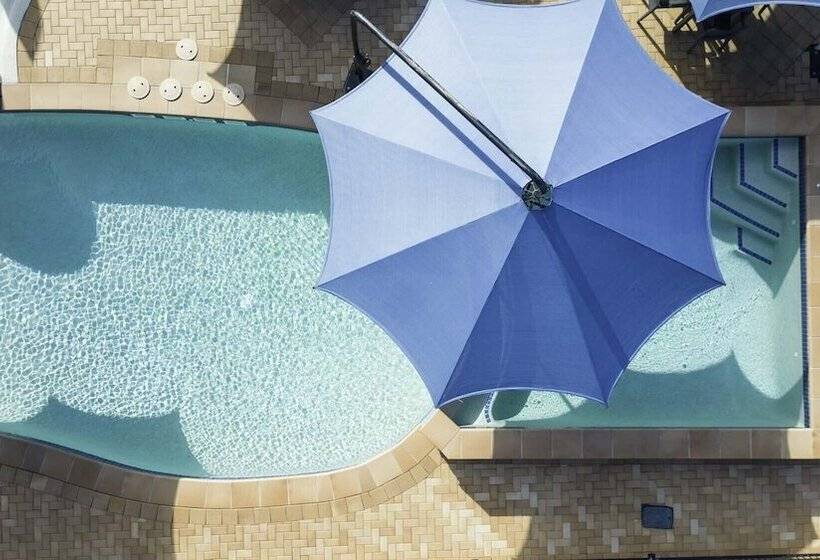 Отель Ingenia Holidays  Hervey Bay