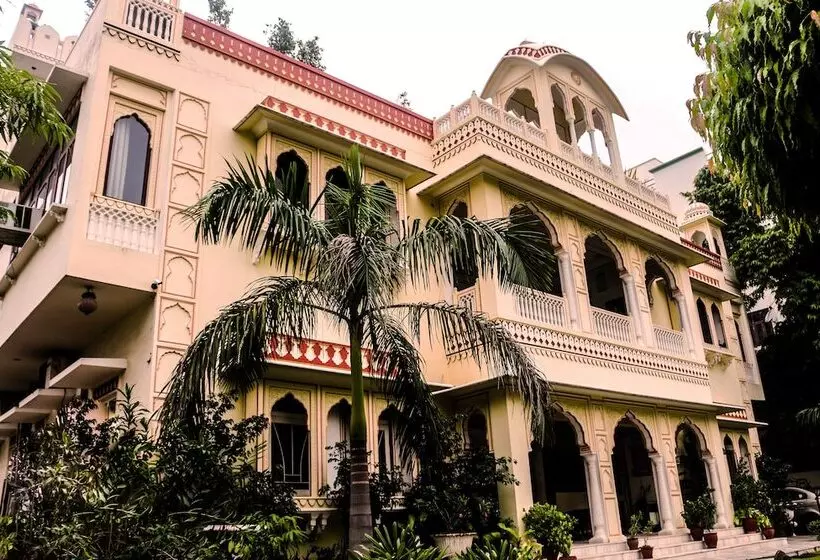 Hôtel Krishna Palace   A Heritage