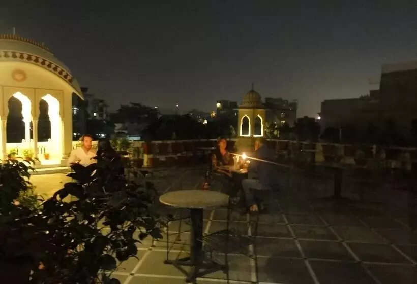 Hôtel Krishna Palace   A Heritage