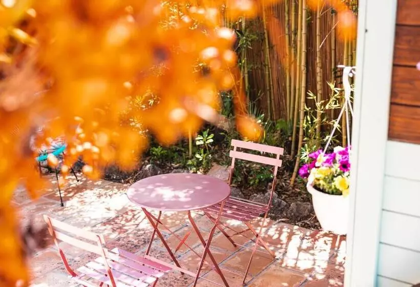 Hotel Hôtel La Villa Cap D’antibes