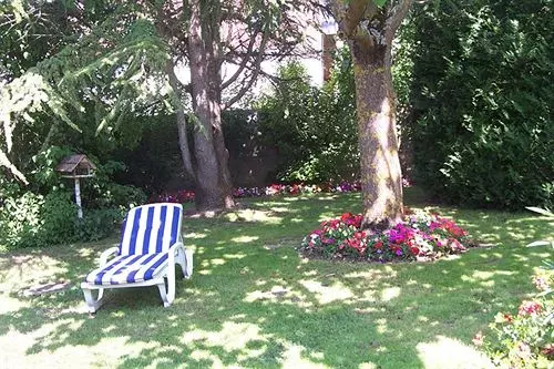 Hotelli Le Mas Des Lilas