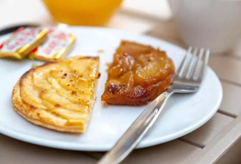 Hotel Le Relais De Poste Arles Centre Historique