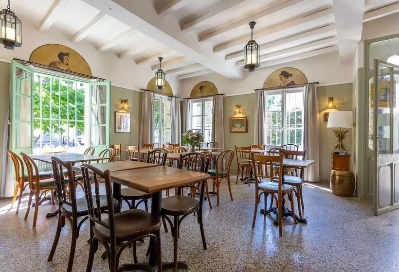 Hotel Le Relais De Poste Arles Centre Historique