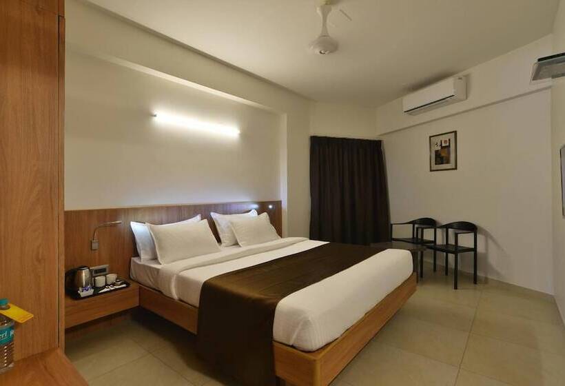 ホテル Panchavati Yatri