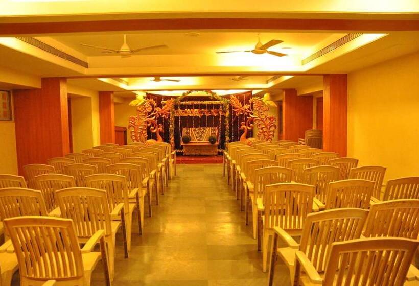 ホテル Panchavati Yatri