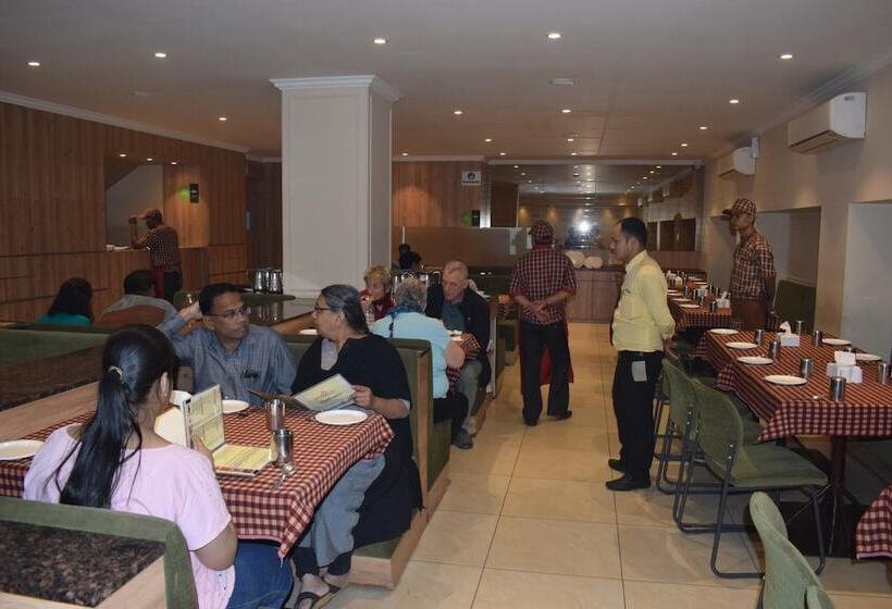 ホテル Panchavati Yatri