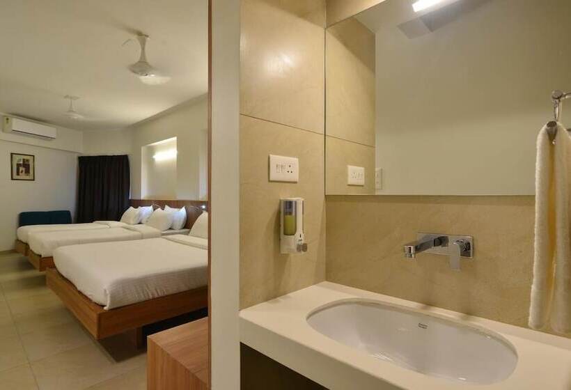 ホテル Panchavati Yatri